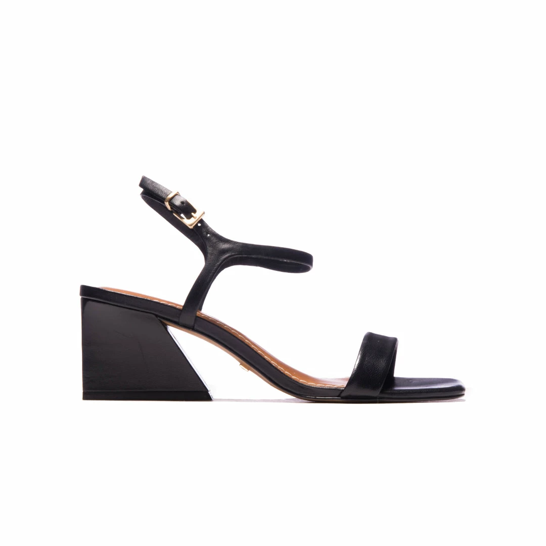 L'INTERVALLE Ignacia Black Leather 1 L'INTERVALLE Ignacia Black Leather