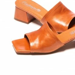 L'INTERVALLE Dannie Tan Leather WOMEN