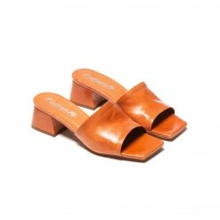 L'INTERVALLE Dannie Tan Leather WOMEN