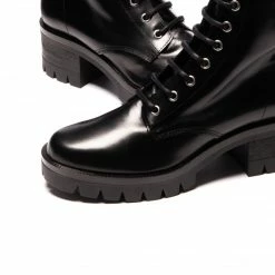 L'INTERVALLE Sedbury Black Leather