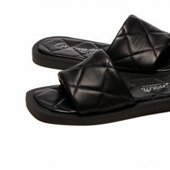 L'INTERVALLE Bronte Black Leather