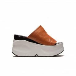 L'INTERVALLE Cricket Tan Leather WOMEN