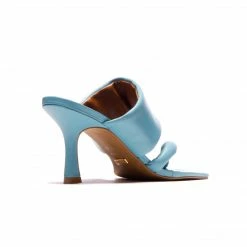 L'INTERVALLE Jet Blue Leather