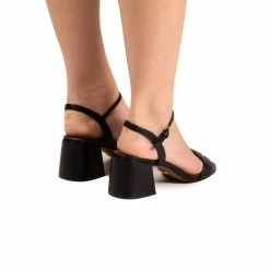 L'INTERVALLE Anise Black Leather