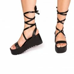 L'INTERVALLE Hachi Black Leather WOMEN