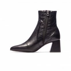 L'INTERVALLE WOMEN Kiev Black Leather