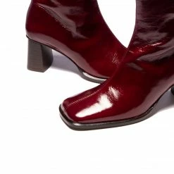 L'INTERVALLE WOMEN Swan Bordeaux Leather