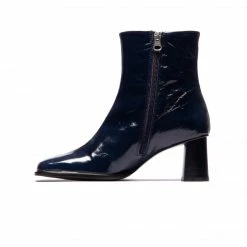 L'INTERVALLE Swan Navy Leather WOMEN 7 L'INTERVALLE Swan Navy Leather WOMEN