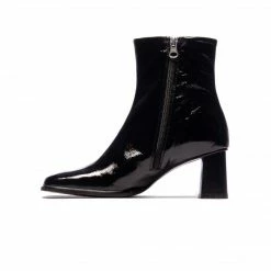 L'INTERVALLE WOMEN Swan Black Leather