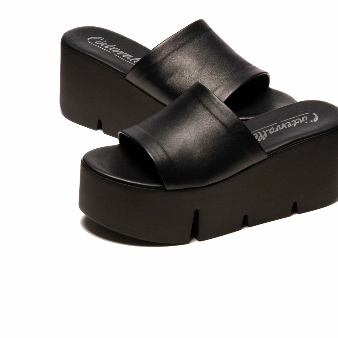 L'INTERVALLE Jaya Black Leather WOMEN 5 L'INTERVALLE Jaya Black Leather WOMEN