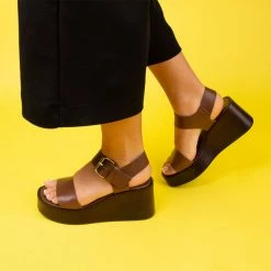 L'INTERVALLE Dear White Leather WOMEN