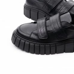 L'INTERVALLE WOMEN Koshi Black Leather