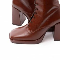 L'INTERVALLE Amboise Chestnut Leather