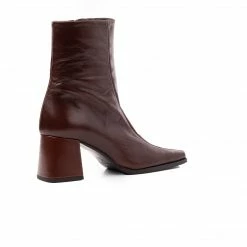 L'INTERVALLE Carlton Chestnut Leather