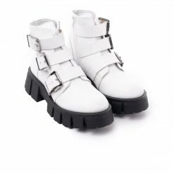 L'INTERVALLE Kolkata White Leather