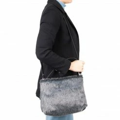 L'INTERVALLE Yeti Grey Fur