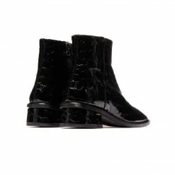 L'INTERVALLE Galway Black Croco Leather