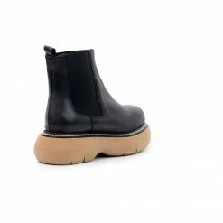 L'INTERVALLE Filius Black Leather WOMEN