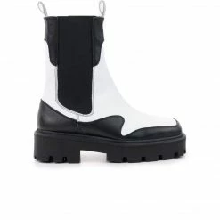 L'INTERVALLE Muggle Black/White Leather