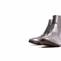 L'INTERVALLE Mercer Dark Grey Leather WOMEN