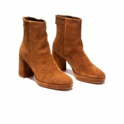L'INTERVALLE WOMEN Stassi Tan Suede