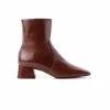 L'INTERVALLE Dobie Chestnut Leather