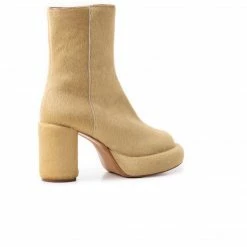 L'INTERVALLE Weston Camel Pony