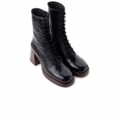 L'INTERVALLE Mather Black Wrinkle Leather