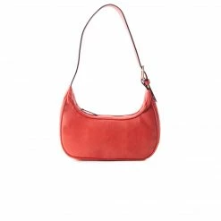 L'INTERVALLE District Red Leather