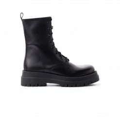 L'INTERVALLE Sakai Black Leather