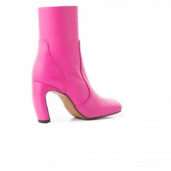 L'INTERVALLE Baden Fuschia Leather