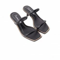 L'INTERVALLE Aral Black Leather