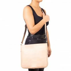 L'INTERVALLE Voila Nude Leather