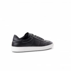 L'INTERVALLE Chaos Black Leather