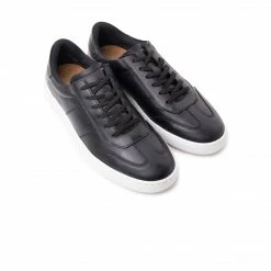 L'INTERVALLE Chaos Black Leather