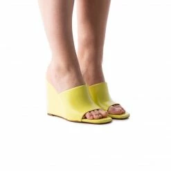 L'INTERVALLE WOMEN Minerva Yellow Leather