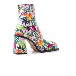 L'INTERVALLE WOMEN Bavaria White Satin Flowers