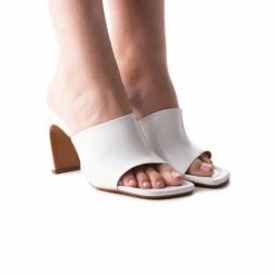 L'INTERVALLE WOMEN Diagonal White Leather