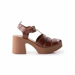 L'INTERVALLE Thea Tan Leather