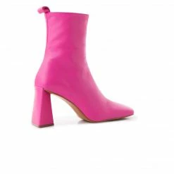 L'INTERVALLE Mannedorf Fuschia Leather WOMEN