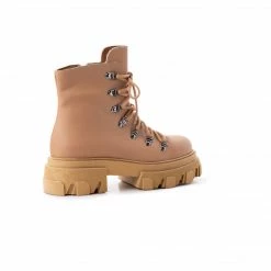 L'INTERVALLE Tokai Camel Leather