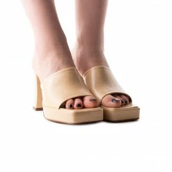 L'INTERVALLE Morelia Nude Leather WOMEN