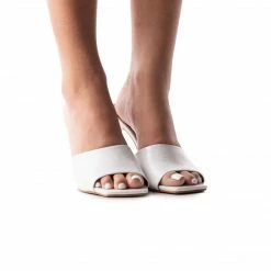 L'INTERVALLE WOMEN Malbec White Naplack