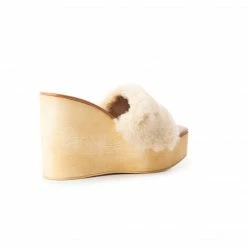 L'INTERVALLE Fluffy Natural Fur