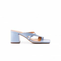 L'INTERVALLE WOMEN Barriada Light Blue Leather