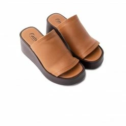 L'INTERVALLE Tresor Tan Leather WOMEN