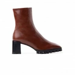 L'INTERVALLE Feller Chestnut Leather