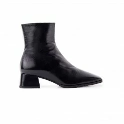 L'INTERVALLE Westluc Black Leather