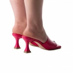 L'INTERVALLE WOMEN Vinales Berry Leather