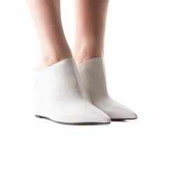 L'INTERVALLE Freya White Leather